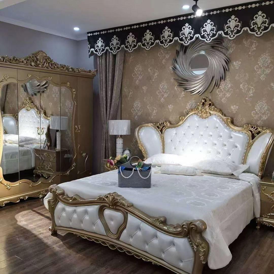 Luxury Carved Wooden King Royal Bed (TF/BD/005)